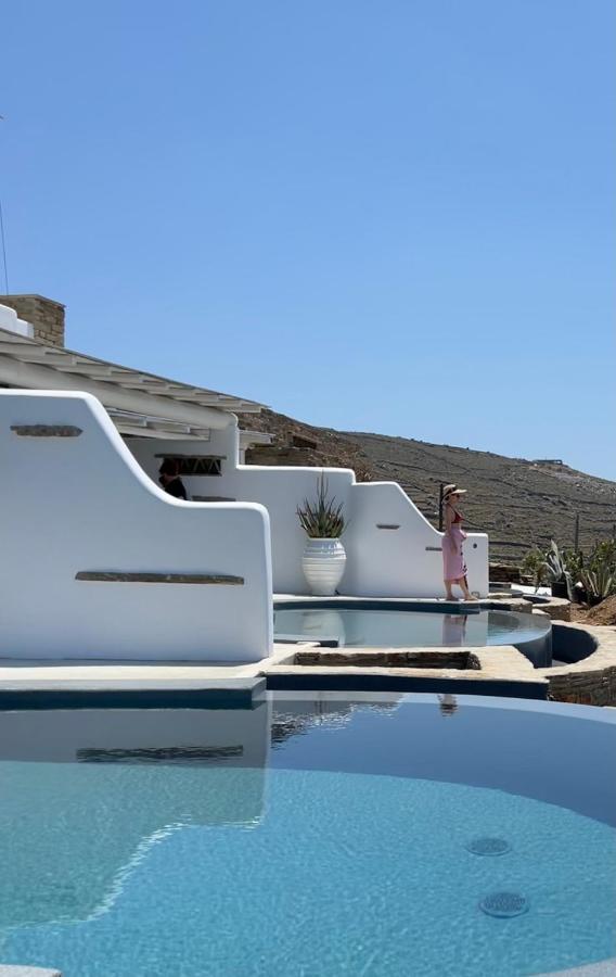 Tinostra Casa Apartment Agios Romanos Luaran gambar